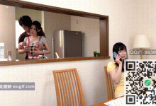 当着自己老婆的面和少妇偷情呀①-解解图解