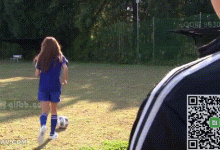 经典补档：GIF剧情图解3出处，体育男教练给这样的妹子做陪练很难不心动-解解图解