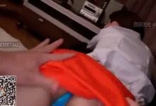 超短的牛仔热裤 包臀裙，湿身瑜伽裤，美臀就要这样无保留的展示出来-解解图解